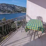 Mama Apartament *
