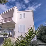 Mama * Rogoznica (Sibenik-Knin)