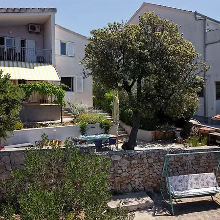 Mama Apartament *