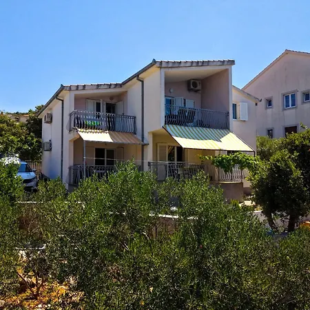 Apartament Mama *