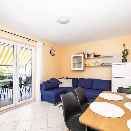 Apartament Mama Rogoznica (Sibenik-Knin)