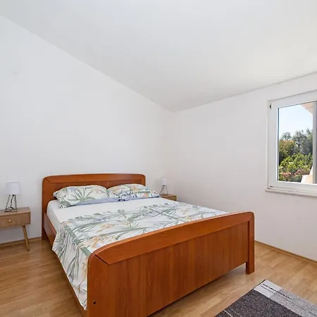 Apartament Mama *