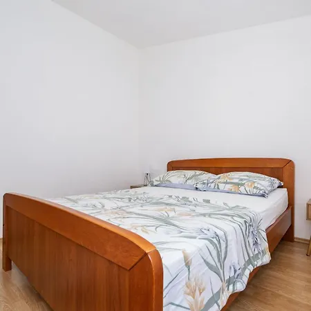 Apartament Mama *