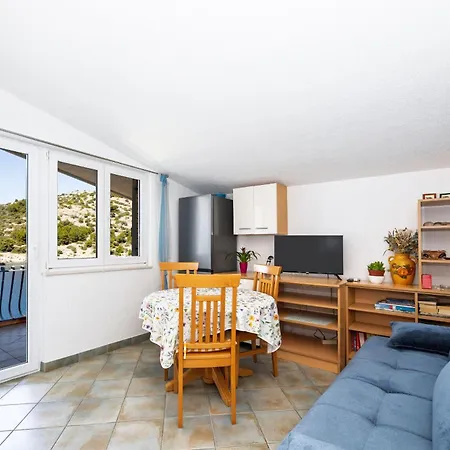 Mama Apartament *