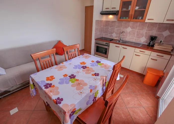 Mama Daire Rogoznica (Sibenik-Knin)