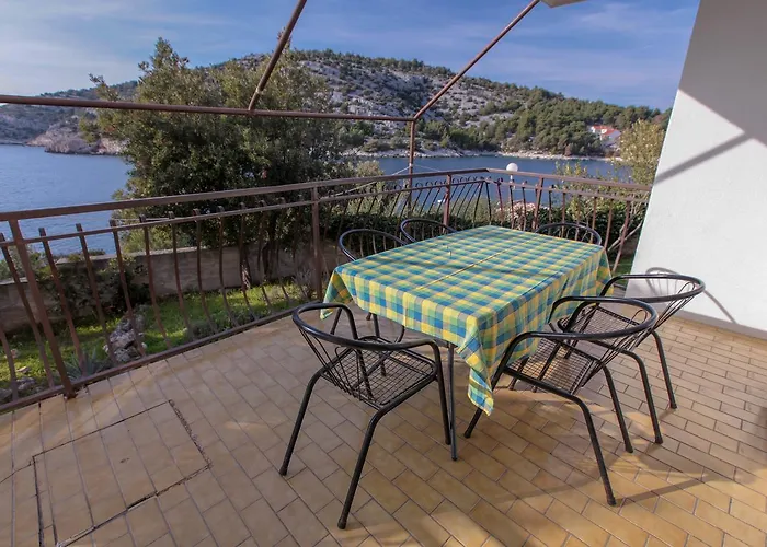 Mama Daire Rogoznica (Sibenik-Knin)