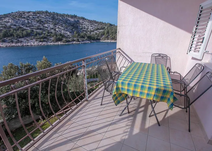 Mama Διαμέρισμα *